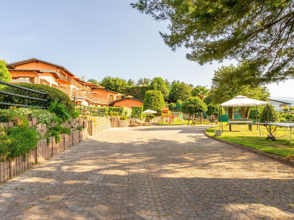 Apartment Residenza Agrifoglio-8 By Interhome Luino Kültér fotó